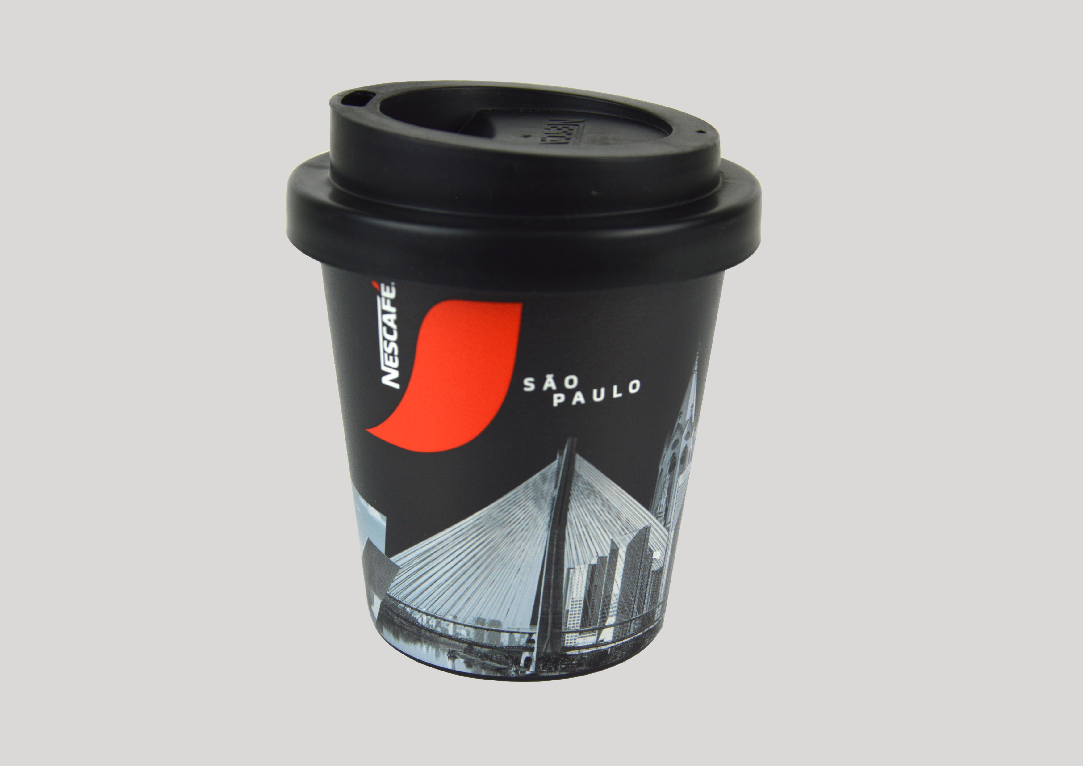 Nescafe preto 4